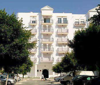 Apartamentos Miguel Angel Estepona Luaran gambar